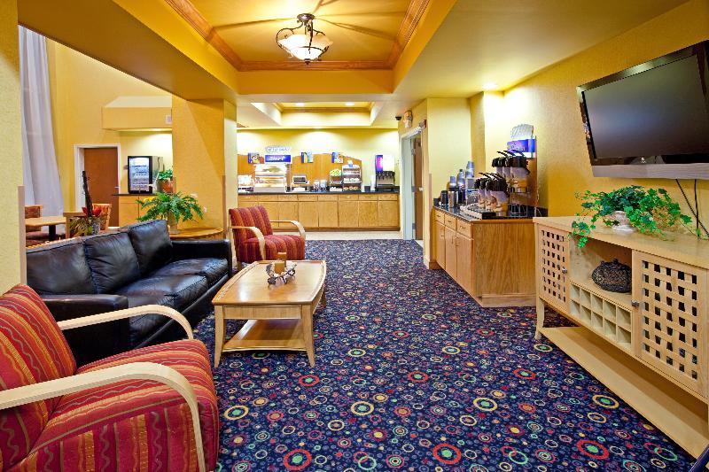 Holiday Inn Express Hotel & Suites Louisville South-Hillview, An Ihg Hotel Εξωτερικό φωτογραφία